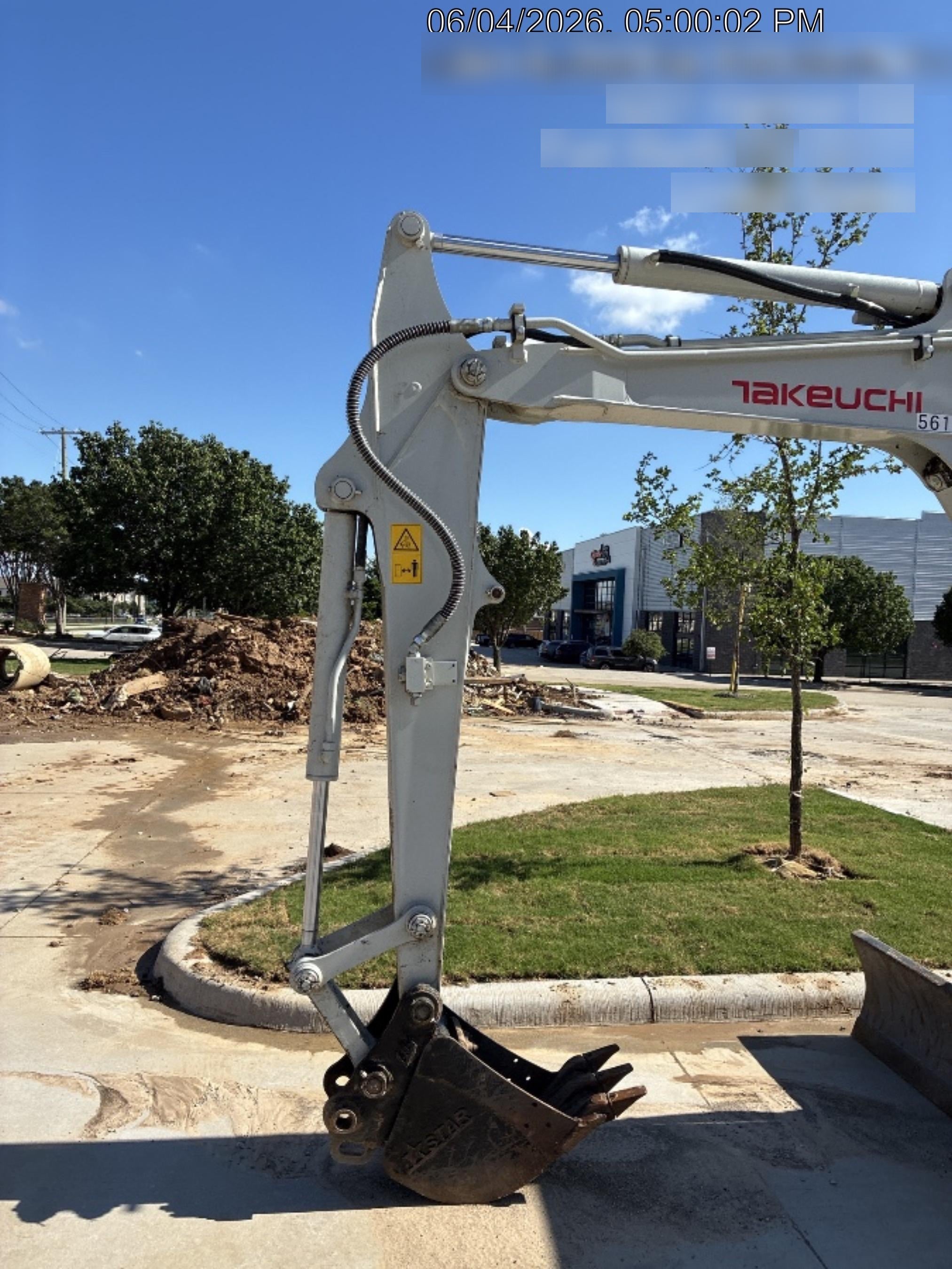 2025 TAKEUCHI TB250-2R