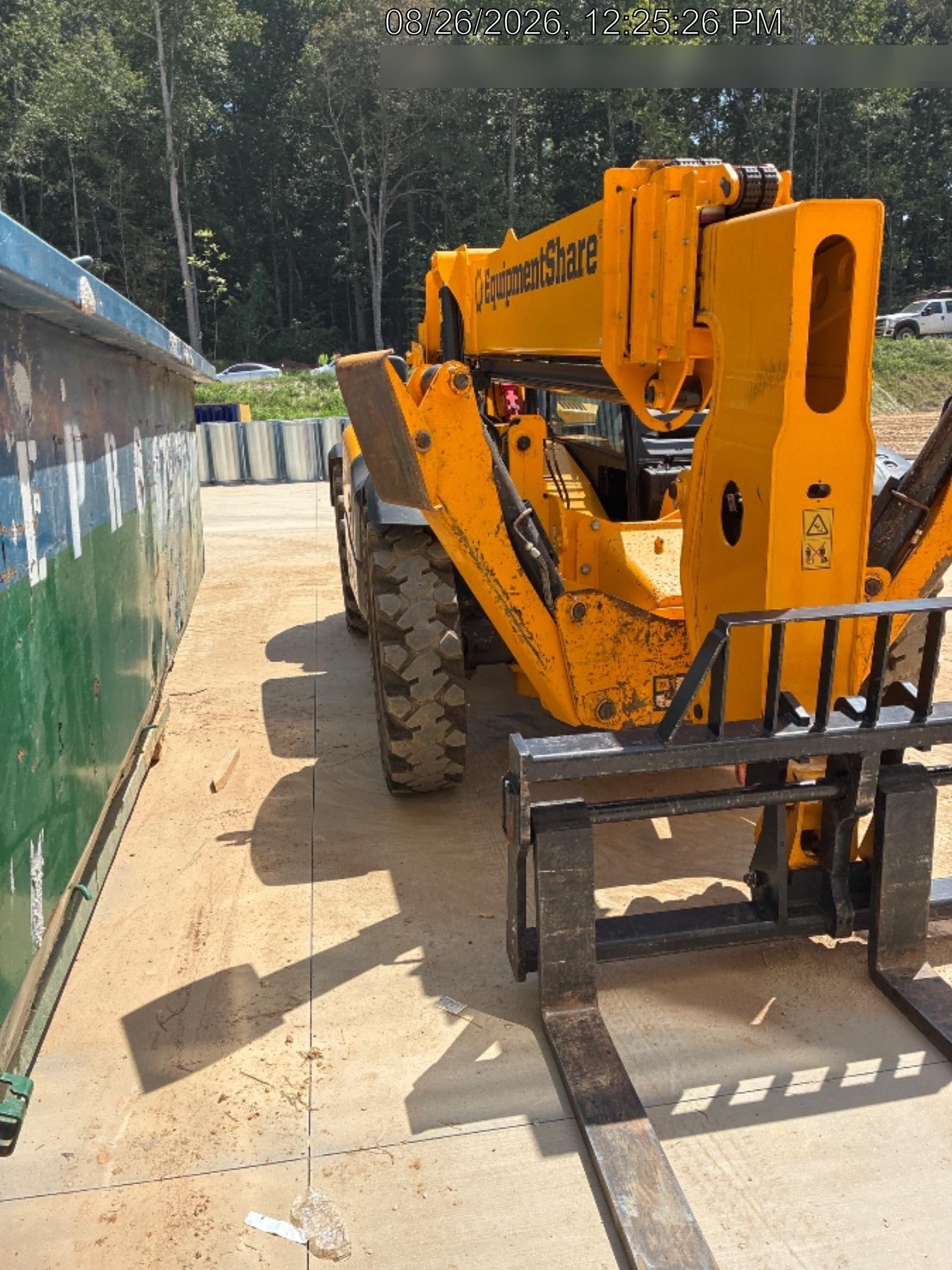 2025 JCB 512-56
