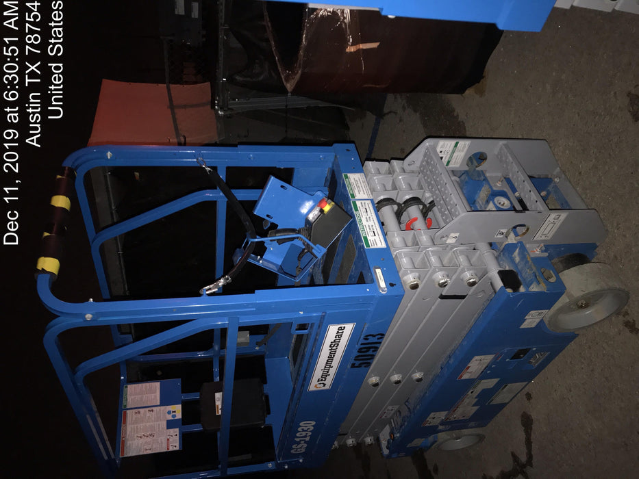 2019 Genie GS-1930 Fixed Rails with Chain Entry