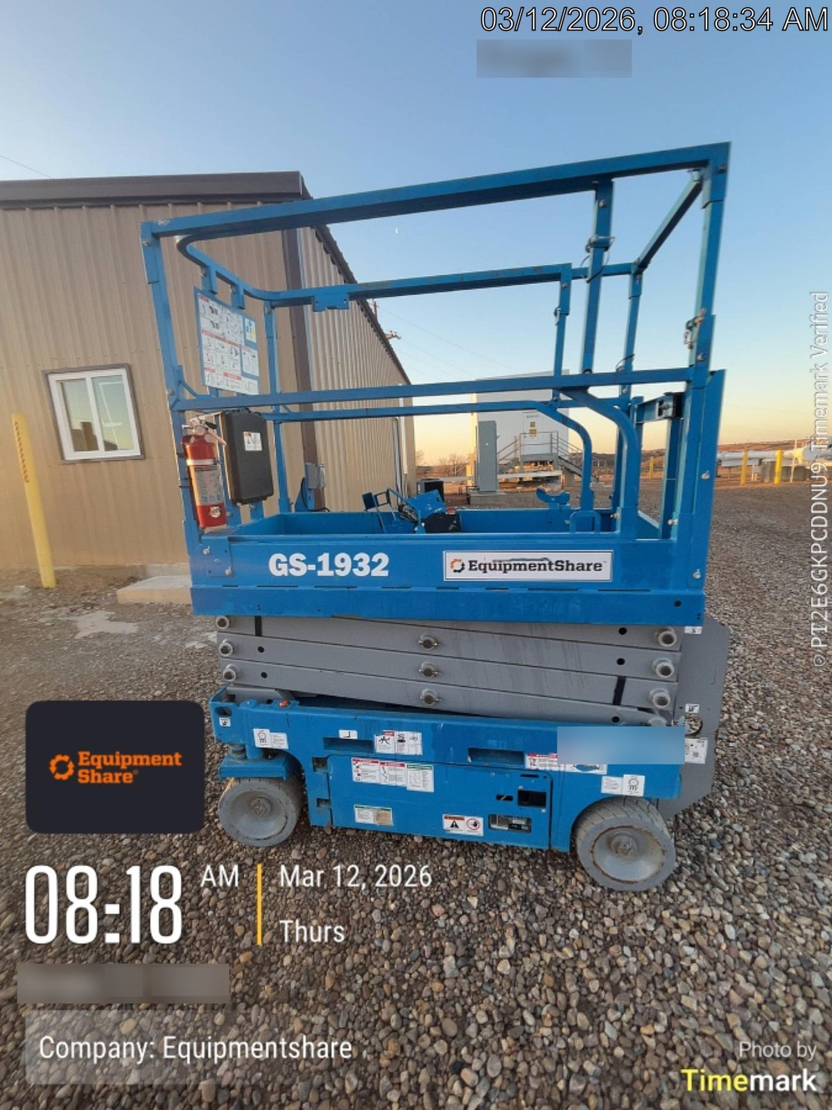 2019 Genie GS-2646 folding rails with full height swing gate