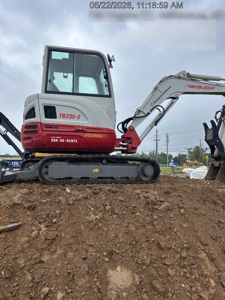 2025 TAKEUCHI TB235-2CR