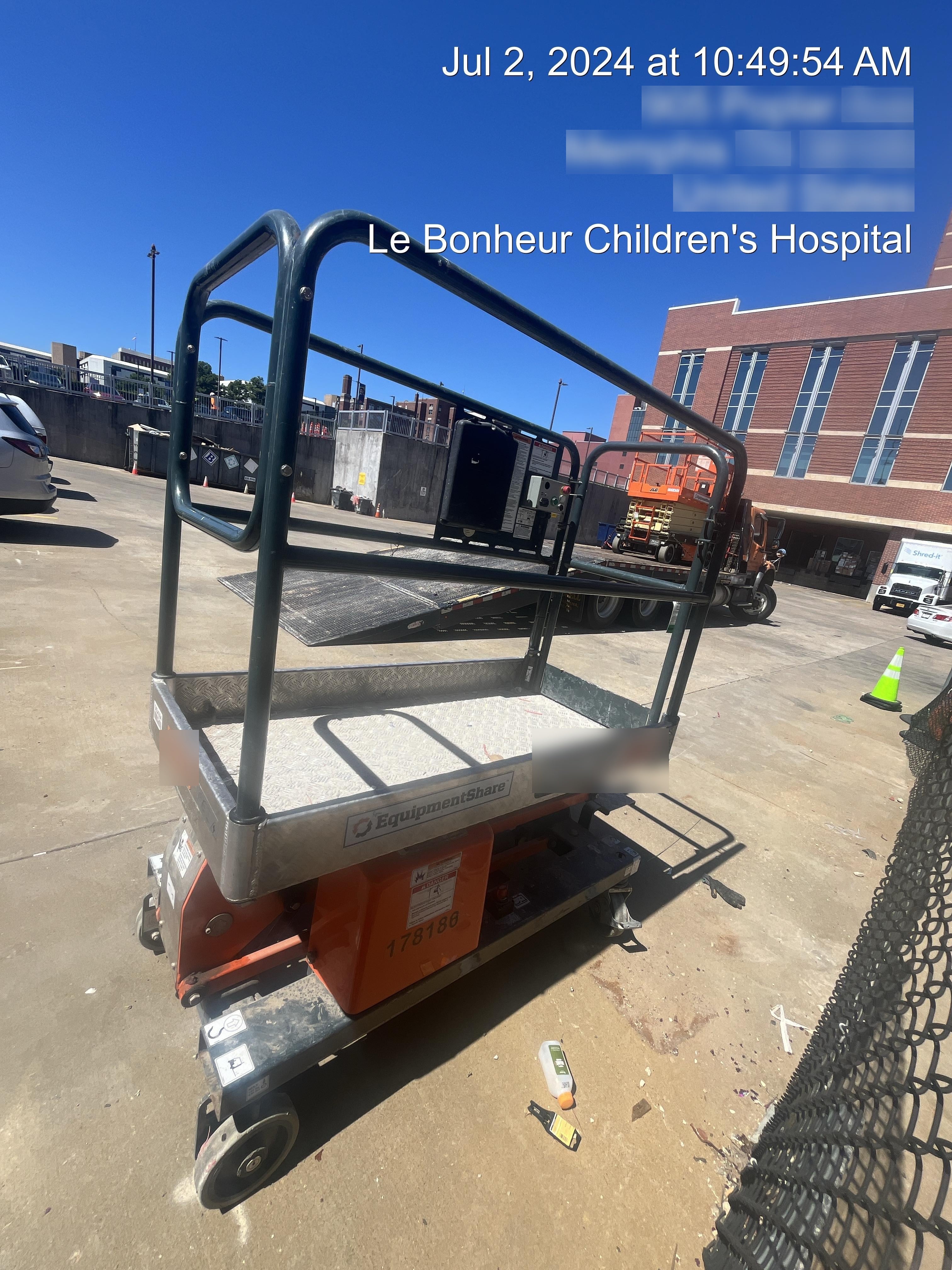 2021 JLG 1030P