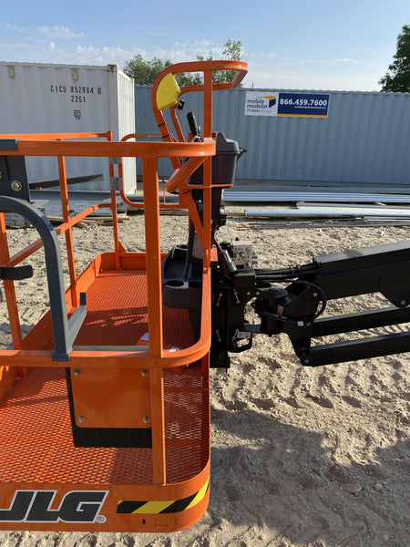 2023 JLG 660SJ
