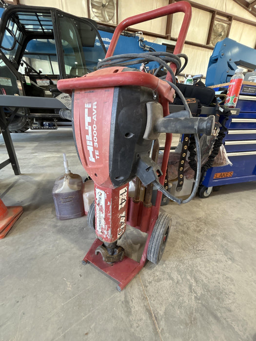 2021 HILTI TE 3000-AVR