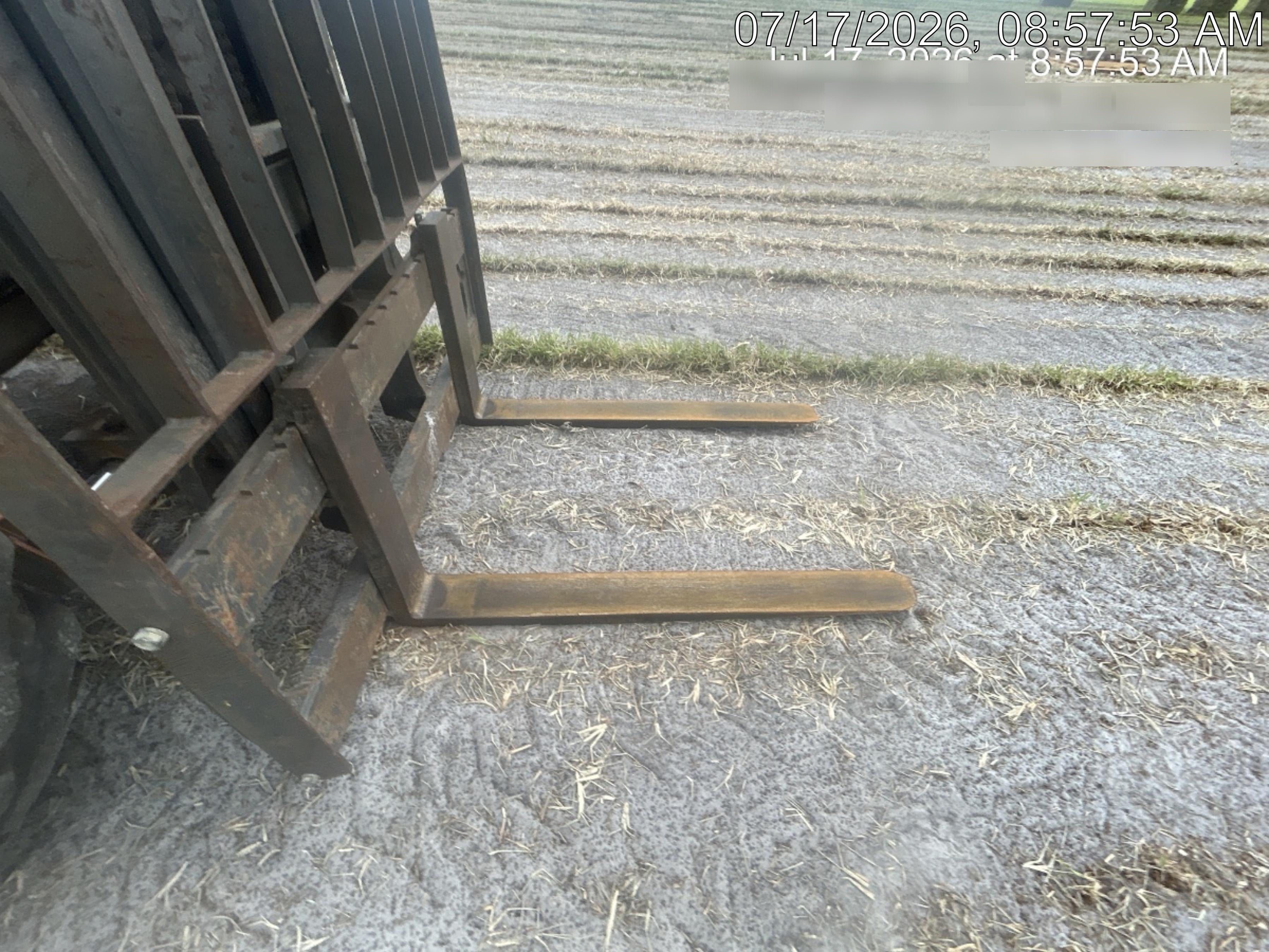 2022 CASE 586H