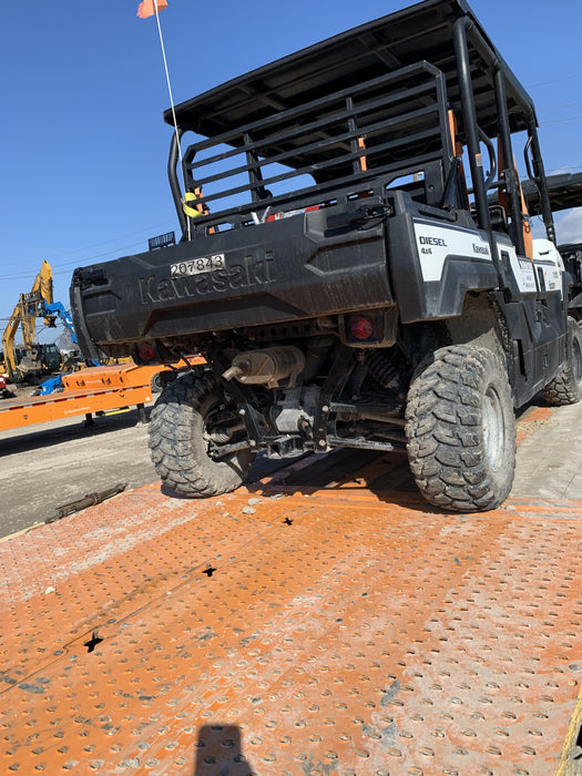 2022 Kawasaki Mule PRO-DXT Standard Options, Backup Alarm, Beacon, Plastic Hard Top, Poly Windshield, Horn Kit