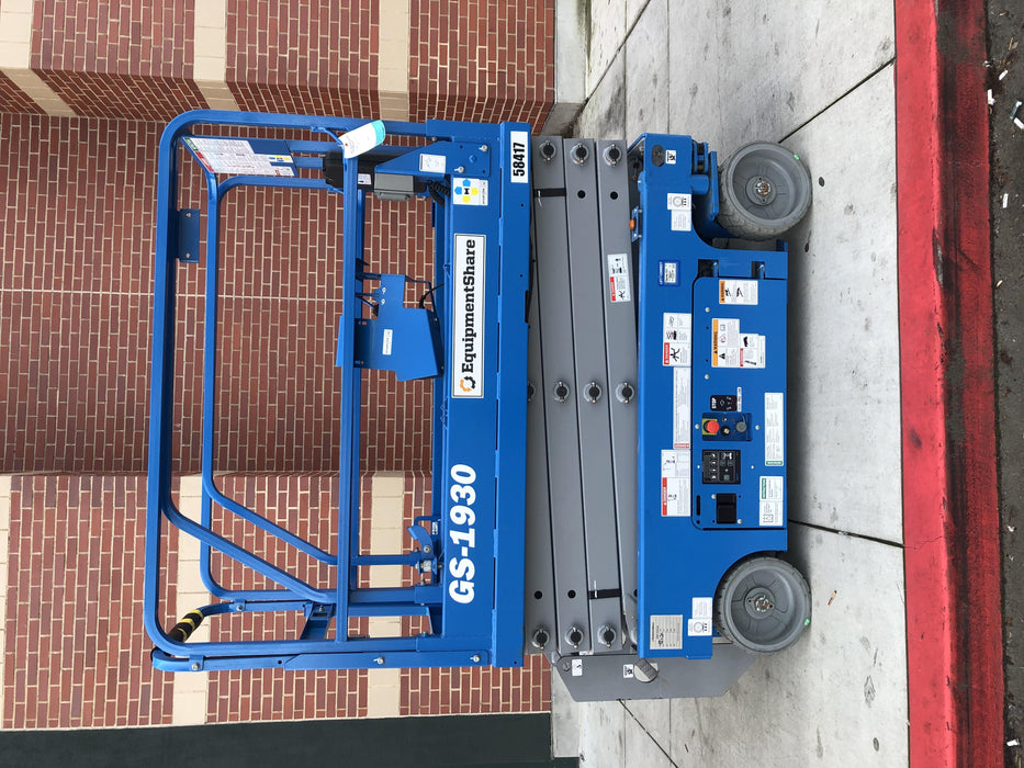 2019 Genie GS-1930 Half Height Swing Gate, 800W Inverter