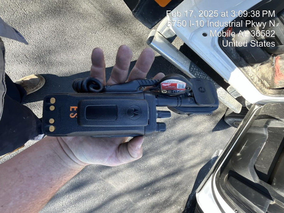 2023 MOTOROLA R7 DISPLAY