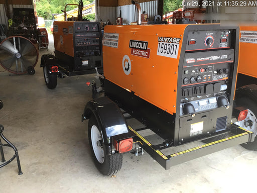 2021 Lincoln Electric Vantage 322 Vantage 322 Ready Pak 3 w/ Decals, ORANGE (includes trailer, cable rack, fender light kit) NO Telematics