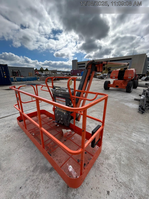 2019 JLG 860SJ
