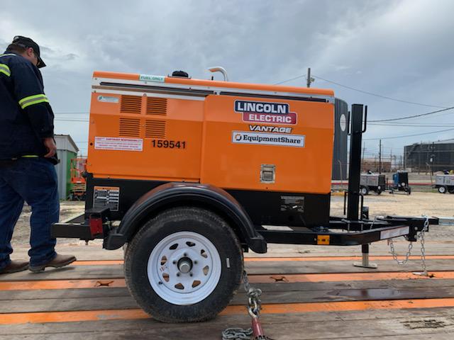 2021 Lincoln Electric Vantage 322 Vantage 322 Ready Pak 3 w/ Decals, ORANGE (includes trailer, cable rack, fender light kit) NO Telematics