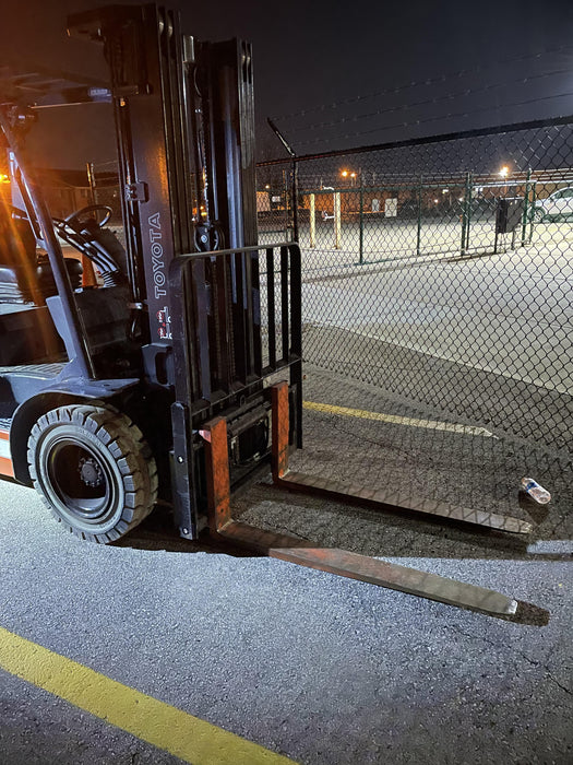 2022 TOYOTA 50-8FGU25