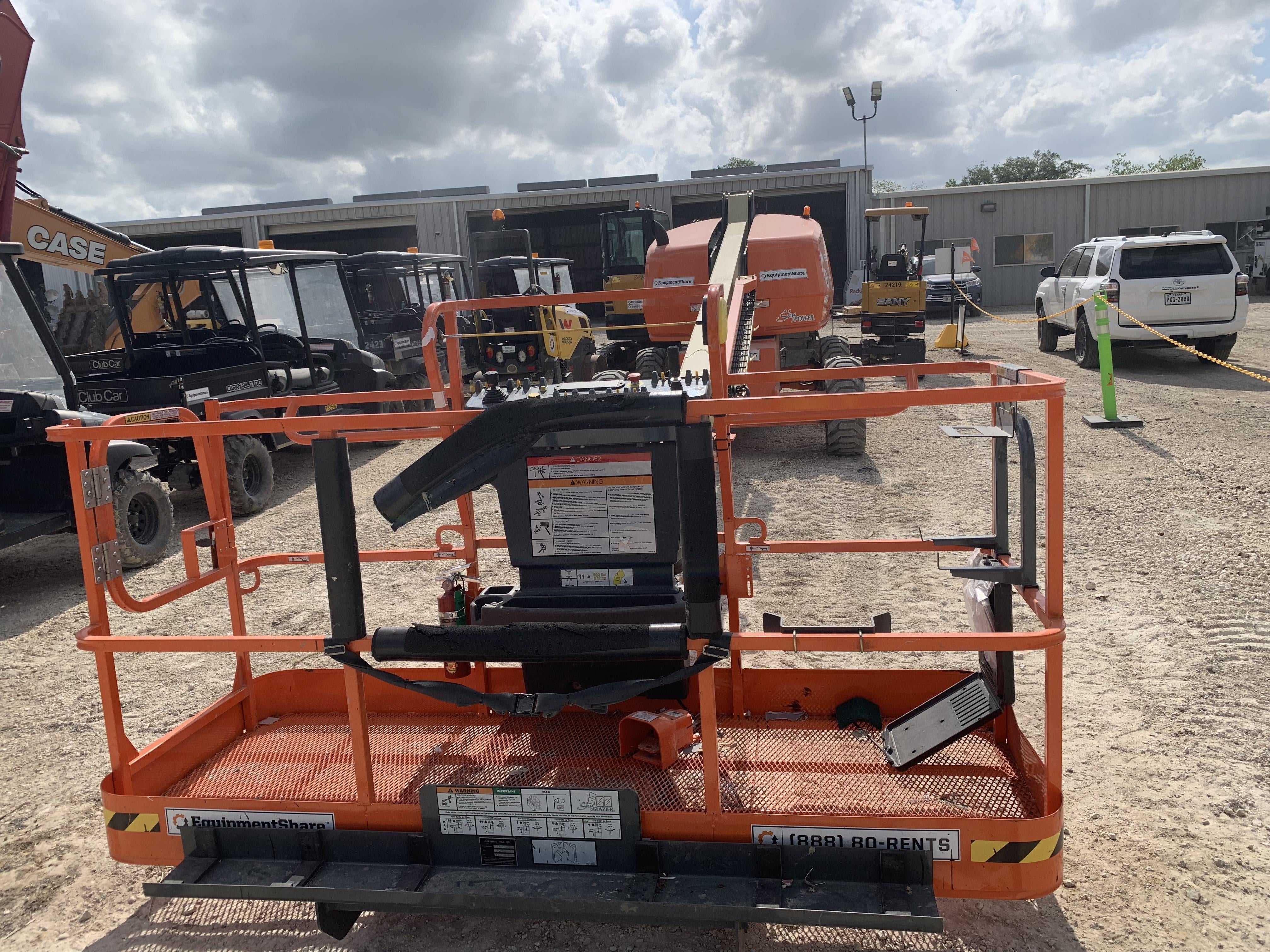 2021 JLG 460SJ