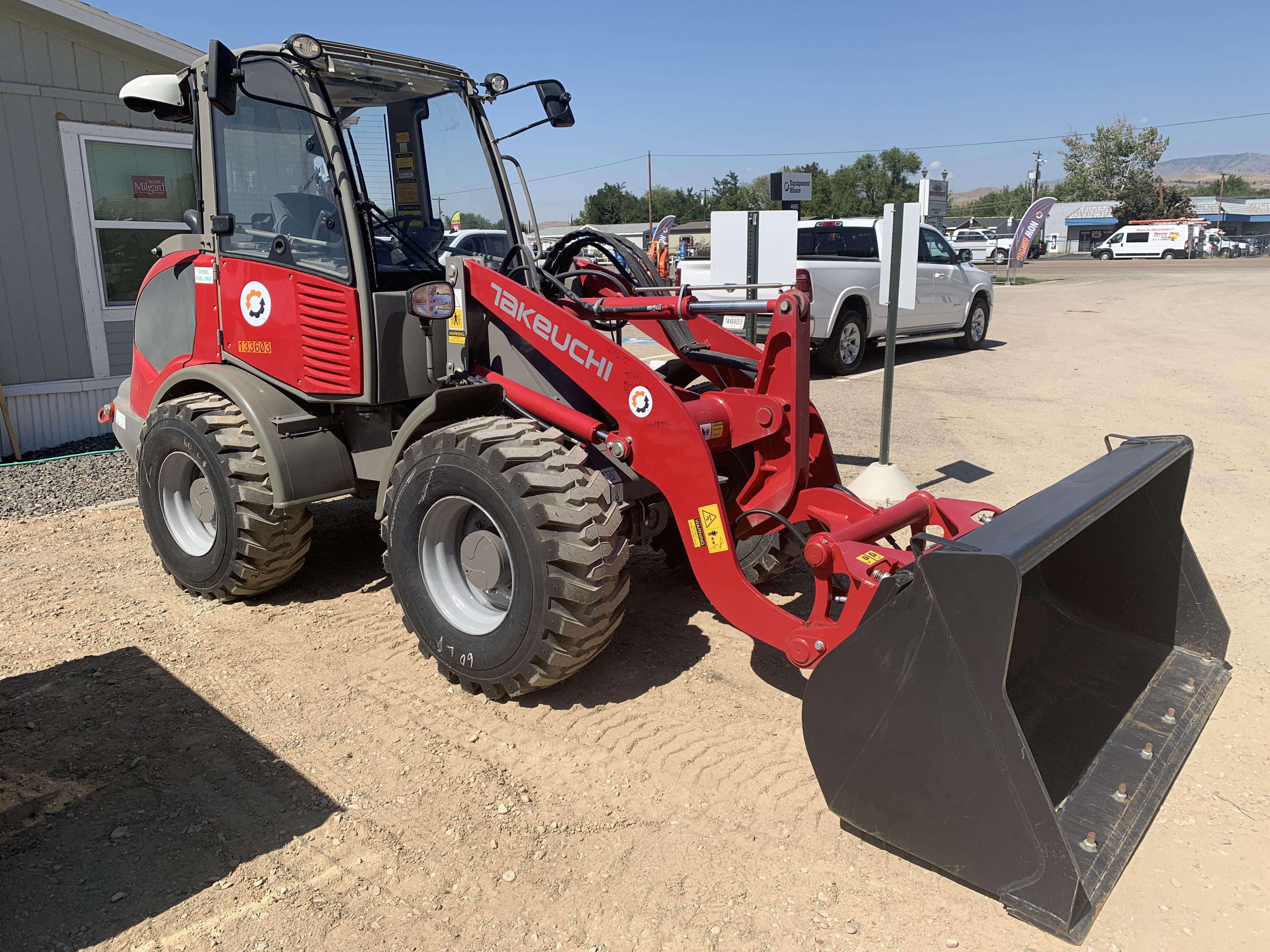 2021 TAKEUCHI TW60
