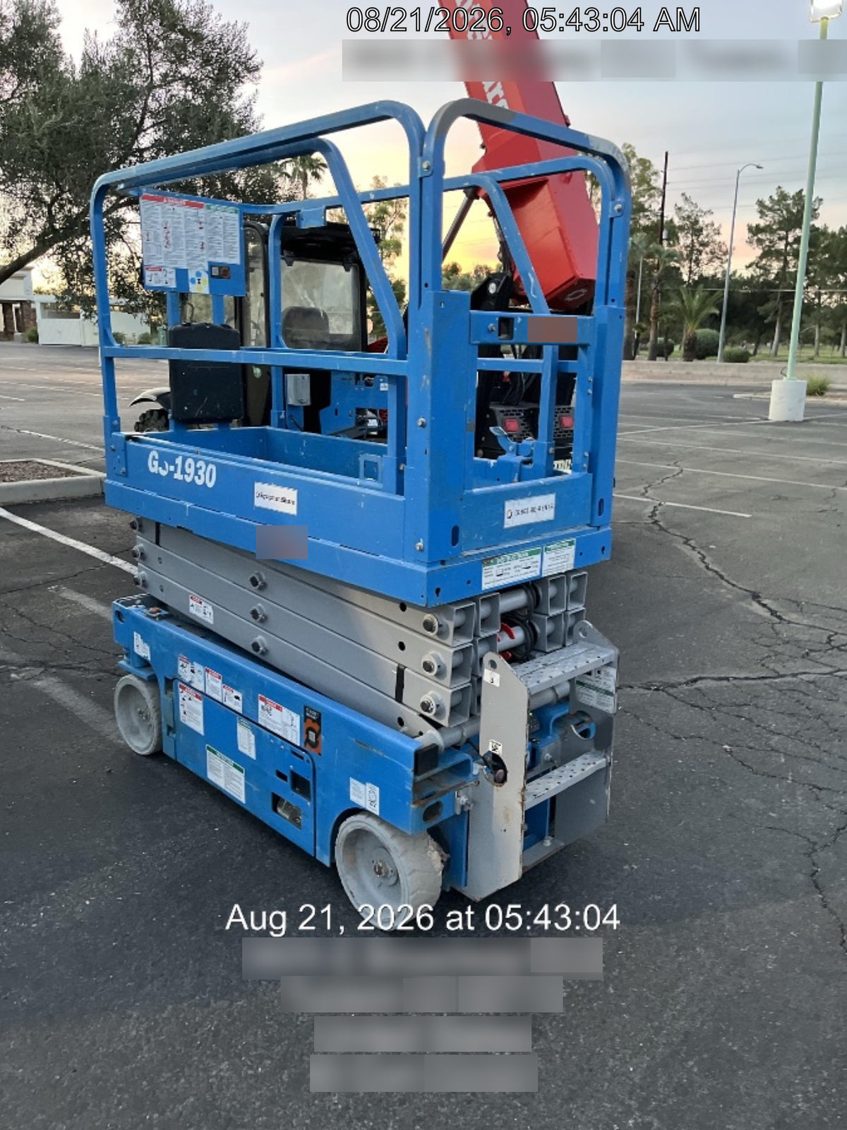 2019 Genie GS-1930 Half Height Swing Gate, 800W Inverter