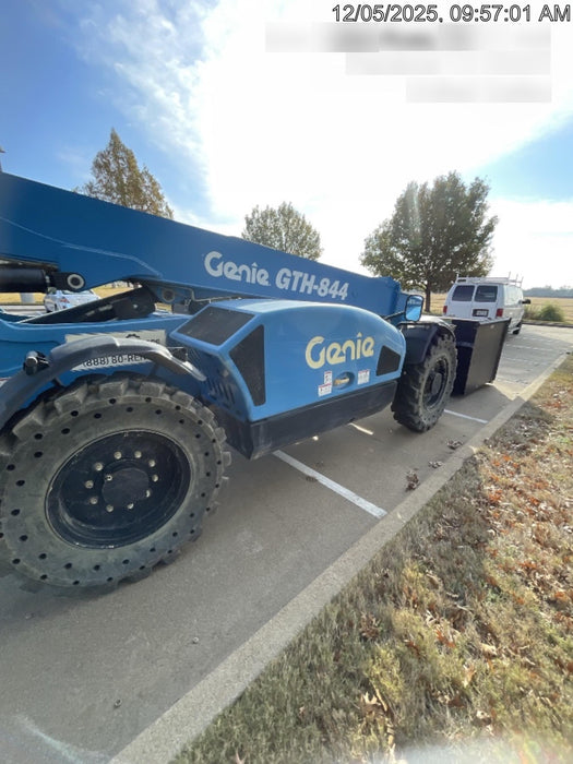 2017 Genie GTH-844 Genie GTH844 Telehandler, 60" Carriage, Solid Tires
