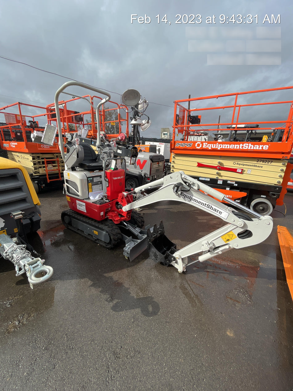 2023 TAKEUCHI TB210R