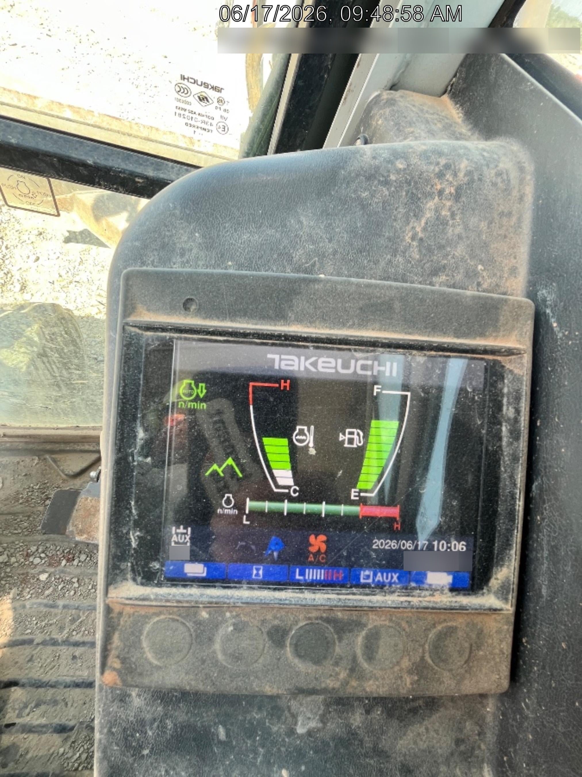2022 TAKEUCHI TB290-CR