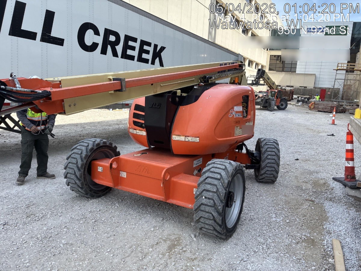 2021 JLG 600AJ