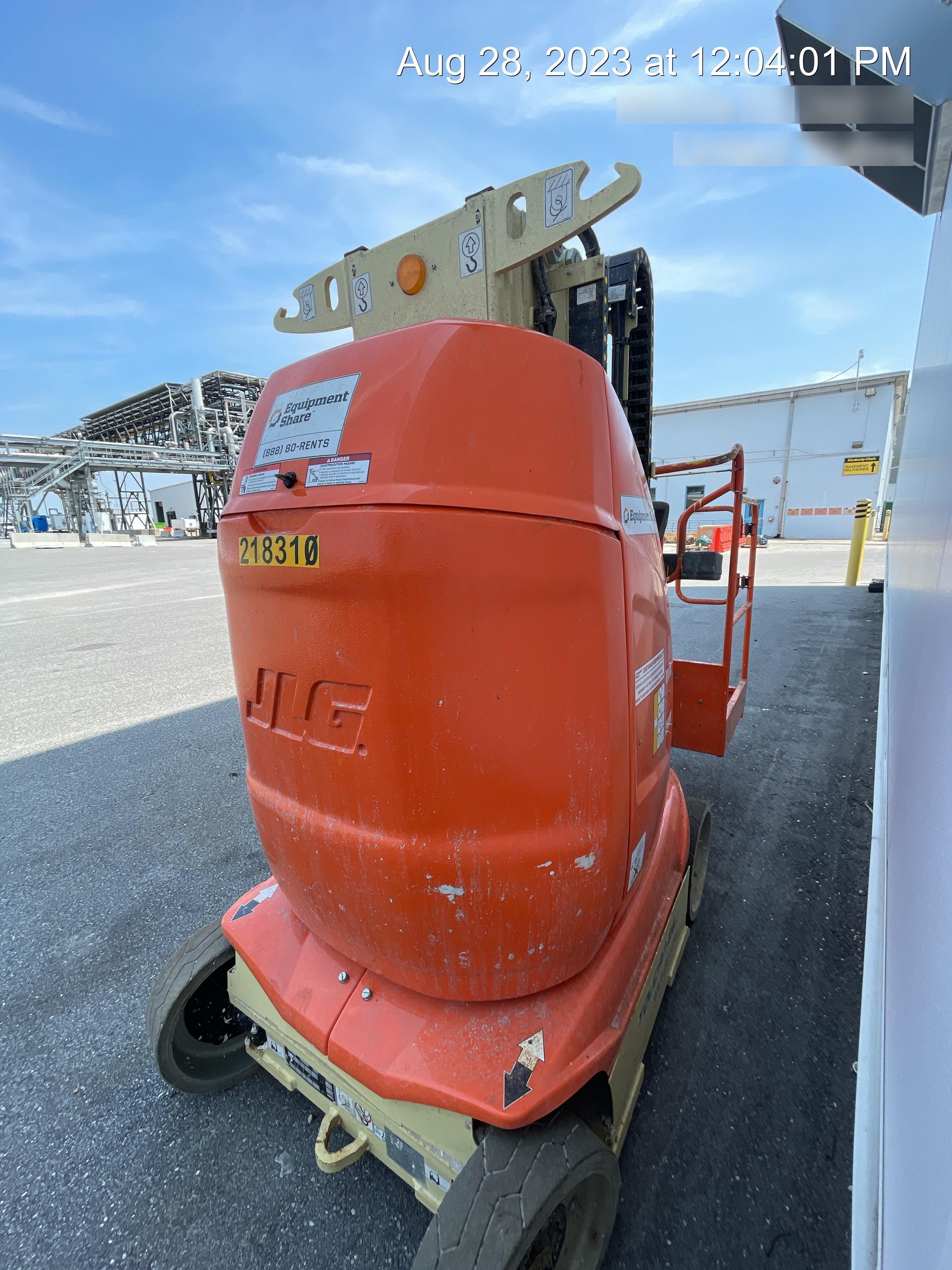 2022 JLG 26E