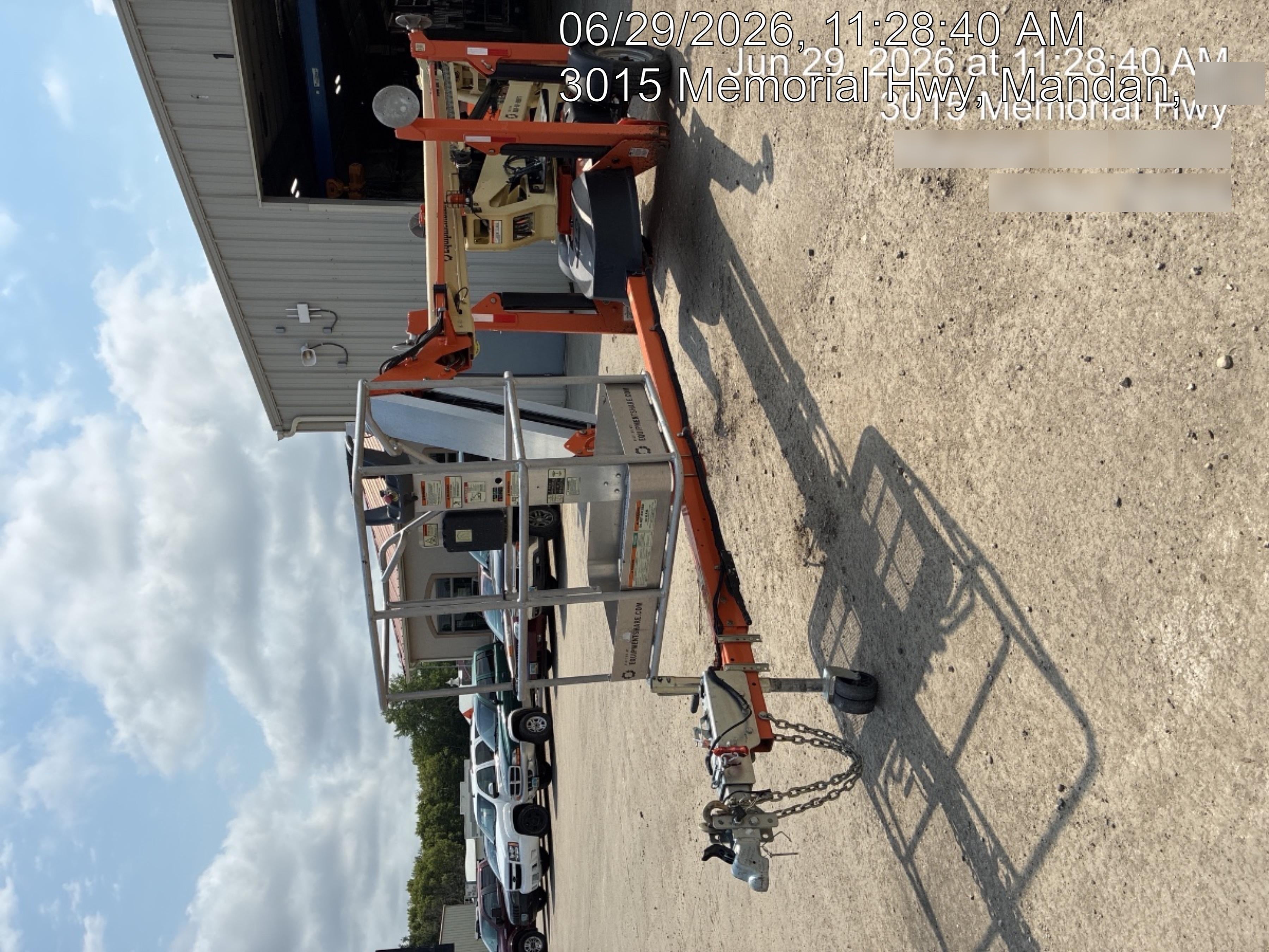 2023 JLG T500J