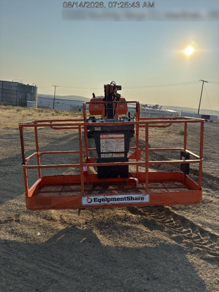 2019 JLG 860SJ