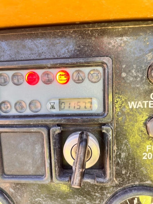 2020 Vac-Tron LP573XDT Tier 4 Kohler Diesel Engine, 500 Gallon Debris Tank w/ Hydraulic Tilt, two (2) 100 Gallon Water Tanks, Low Profile Torsion Axles (12,000 GVWR), Manual Jack Trailer