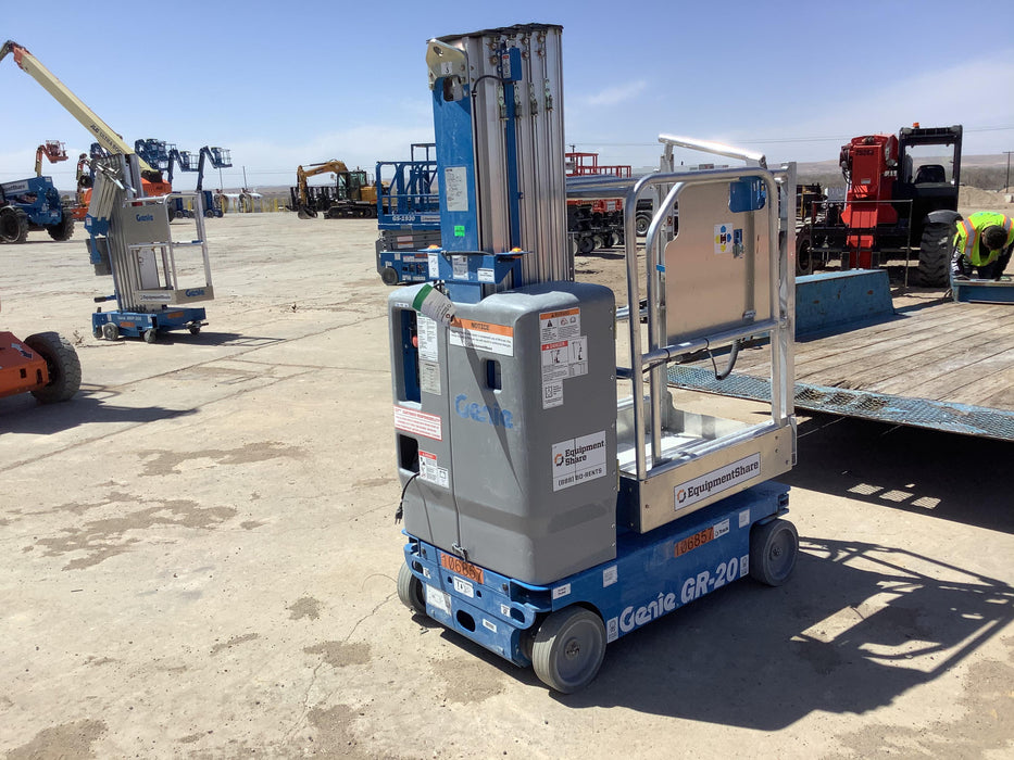 2020 GENIE GR-20