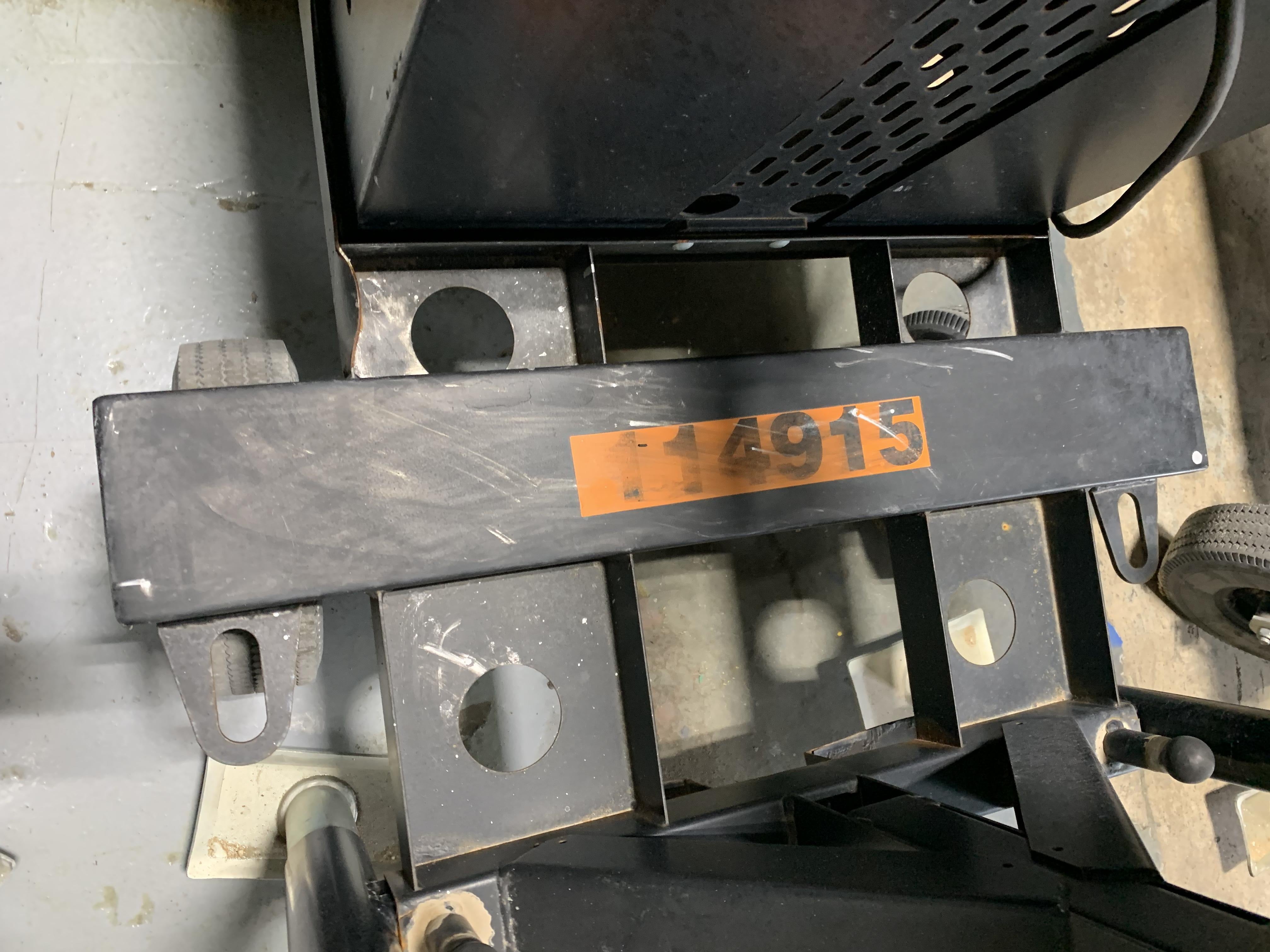 2020 LIND EQUIPMENT LE980LED-T4B