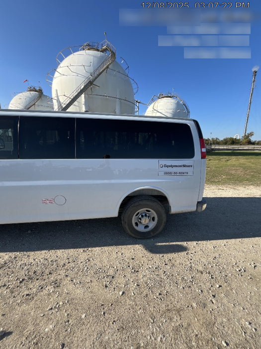 2025 CHEVROLET Express Van - Rental