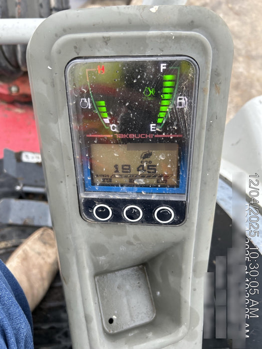 2021 TAKEUCHI TB235-2R