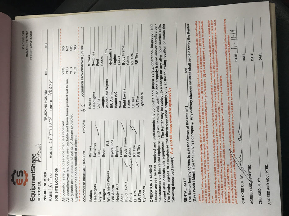 2019 Vac-Tron LP573XDT 24Hp Kohler Diesel, 500 Gal Debris Tank, 500 CFM Vacuum Pump, x2 100 Gal Water Tanks