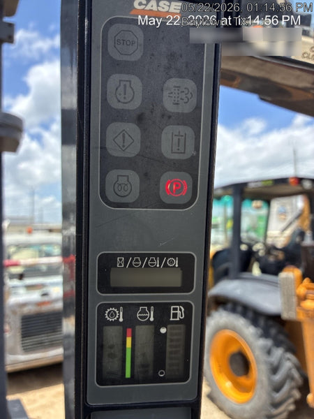 2021 CASE 588H