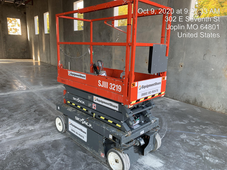 2019 Skyjack SJIII-3219 Standard Options, Trojan Batteries