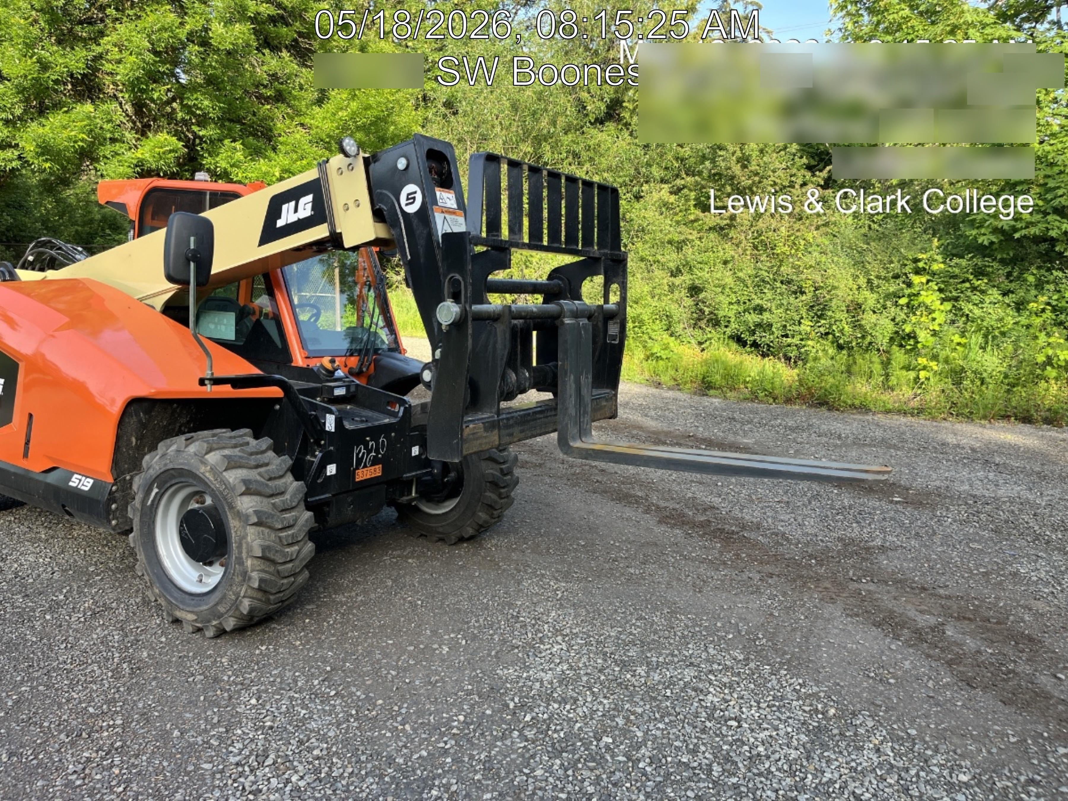 2025 JLG 519