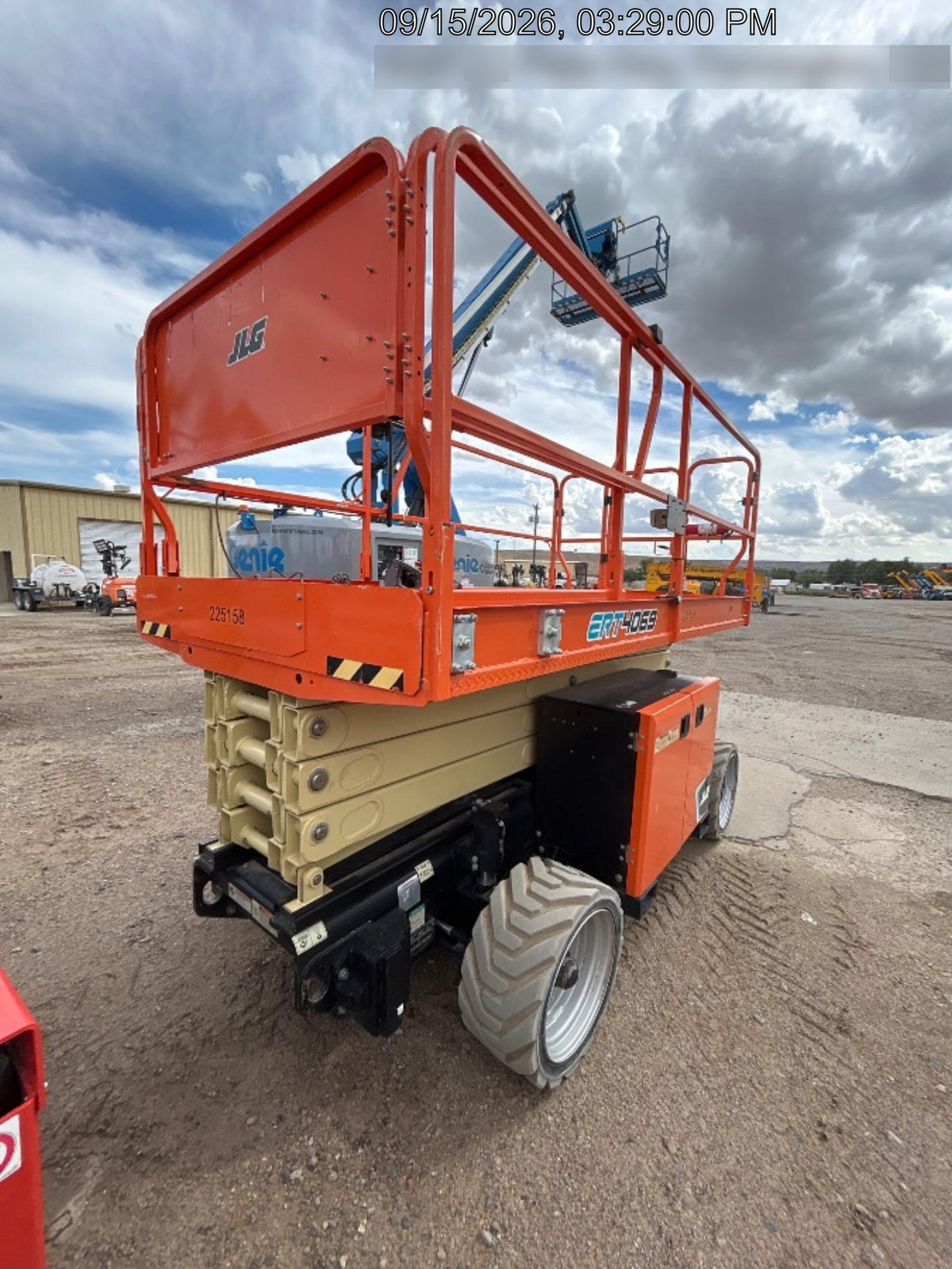 2022 JLG ERT4069