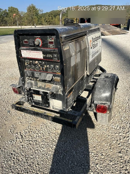 2019 Lincoln Electric Vantage 322 Welder Ready-Pak 3, Two wheel trailer, Fender and Light kit, Cable Rack