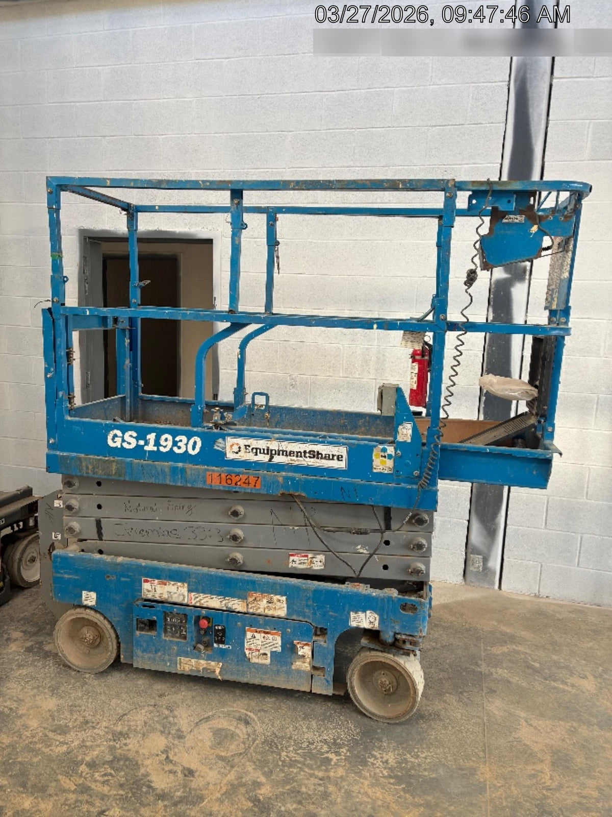 2020 Genie GS-1930 Solid Non Marking Tires, Beacon, Folding rails with half height swing gate