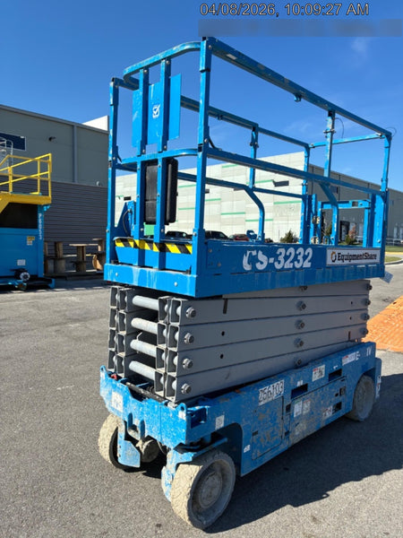 2022 GENIE GS-3232