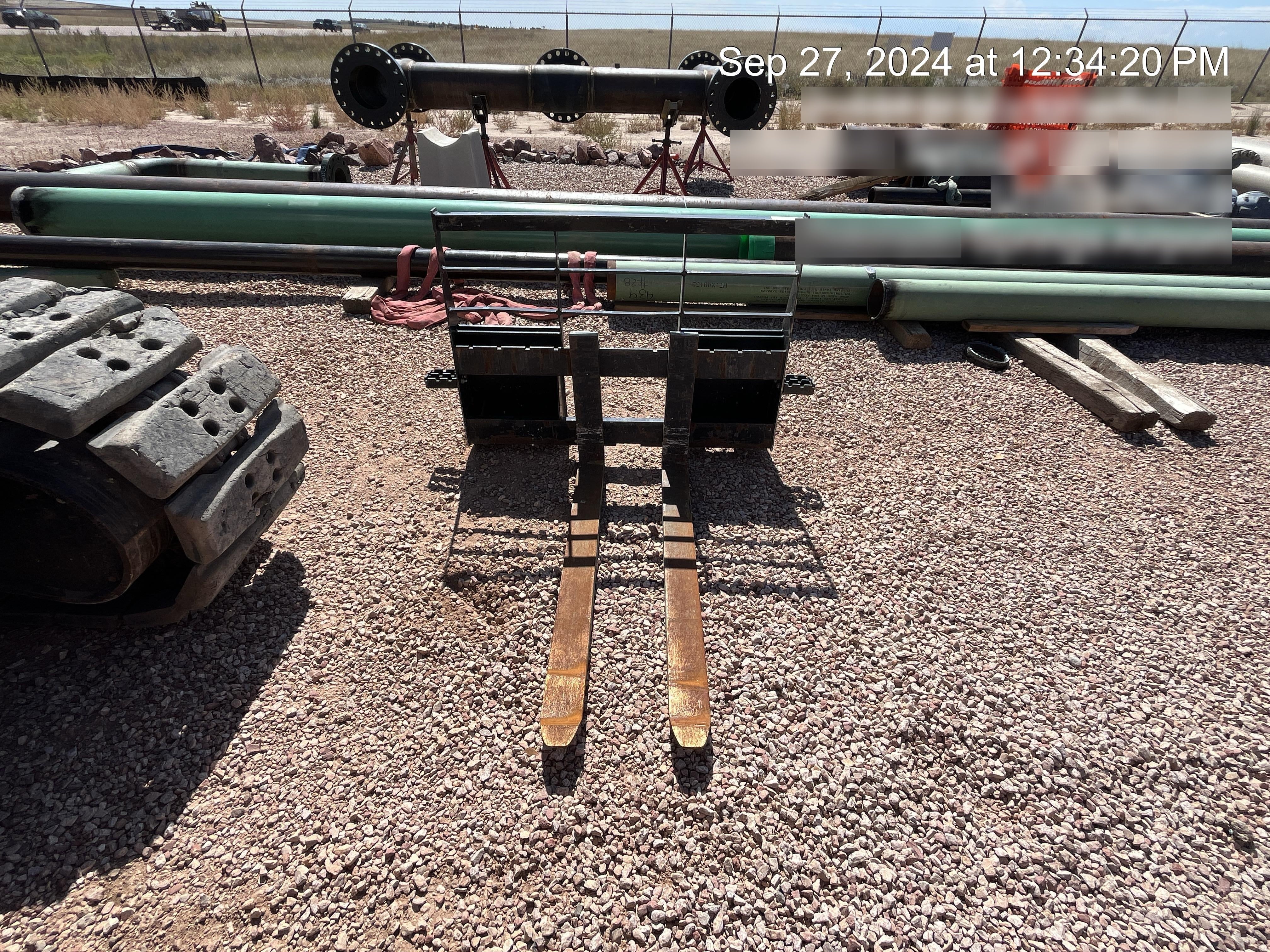2021 ARROW MATERIAL HANDLING 60" Pallet Forks