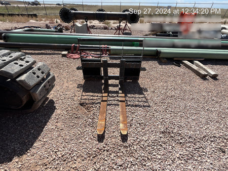 2021 ARROW MATERIAL HANDLING 60" Pallet Forks