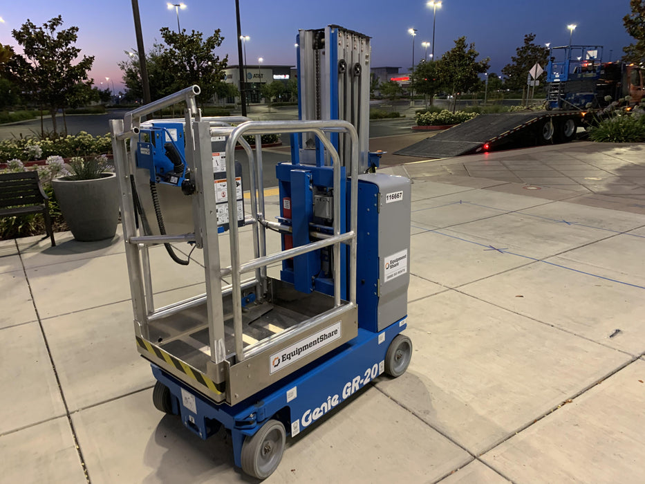 2020 GENIE GR-20