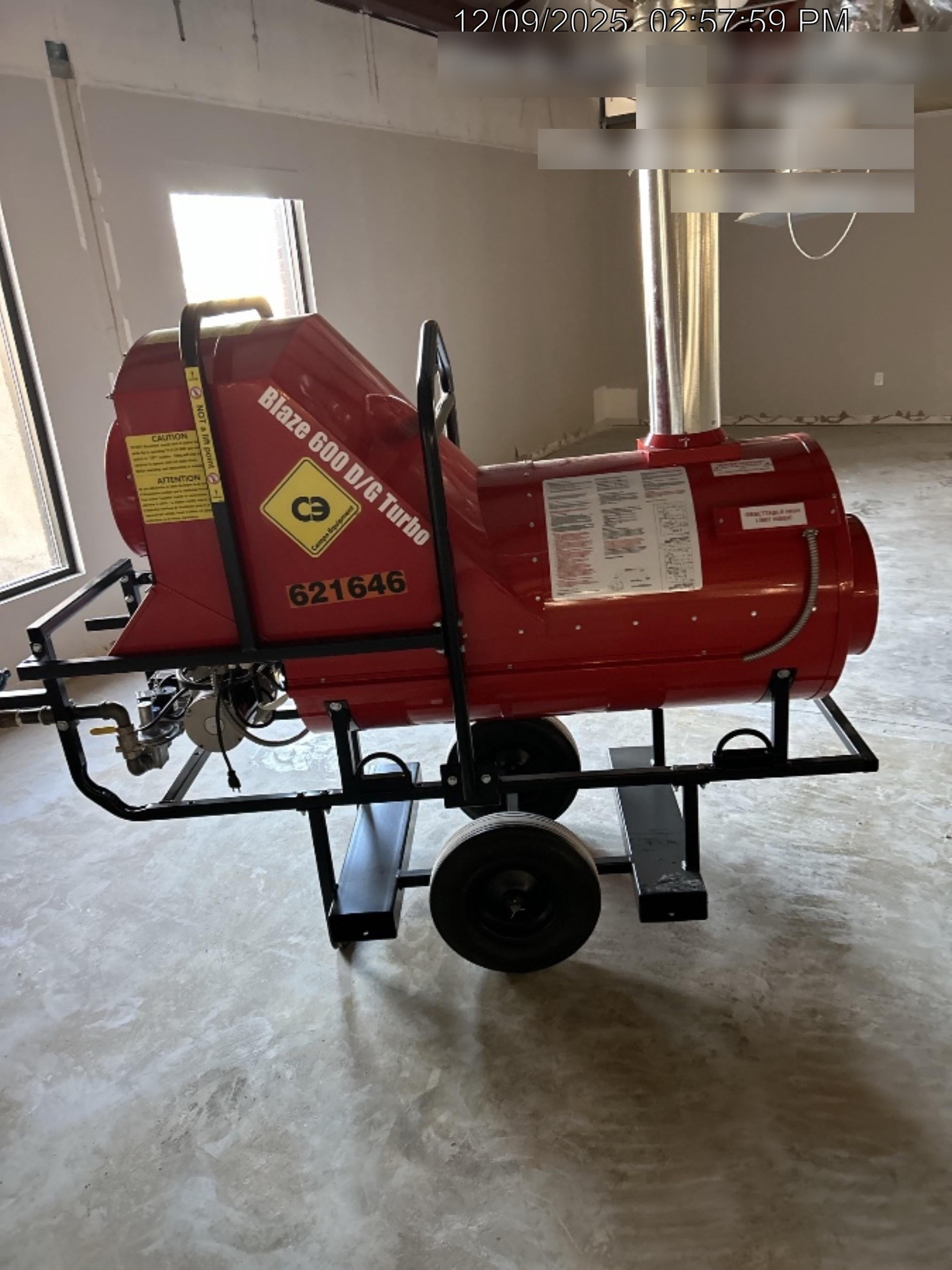 2025 CAMPO EB600G-RE3