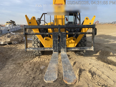 2025 JCB 512-56