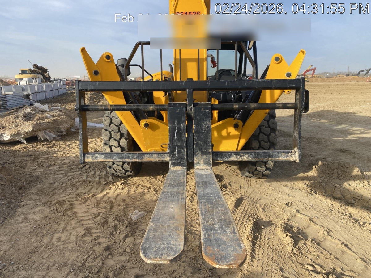 2025 JCB 512-56