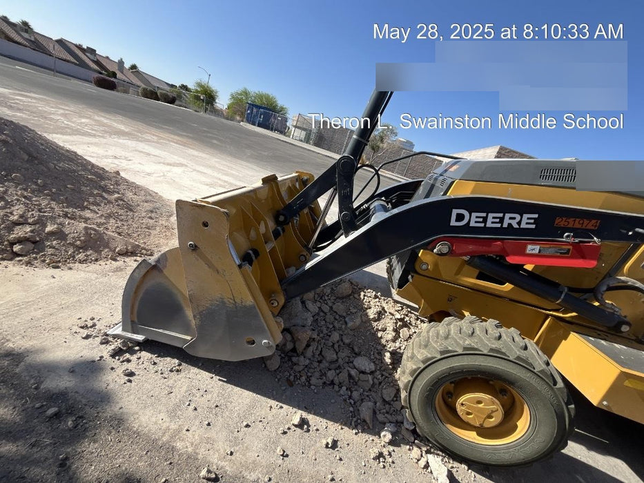 2017 JOHN DEERE 210LEP