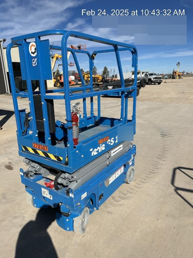 2022 GENIE GS-1432