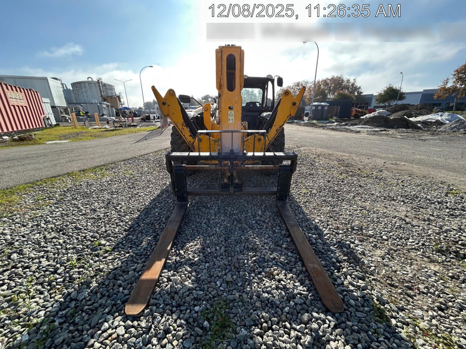 2020 JCB 512-56 Canopy, 74Hp, Solid Tires, Work Lights, Beacon, Aux Hydraulics, Back up Alarm, Lifting Eye, ES Decals
