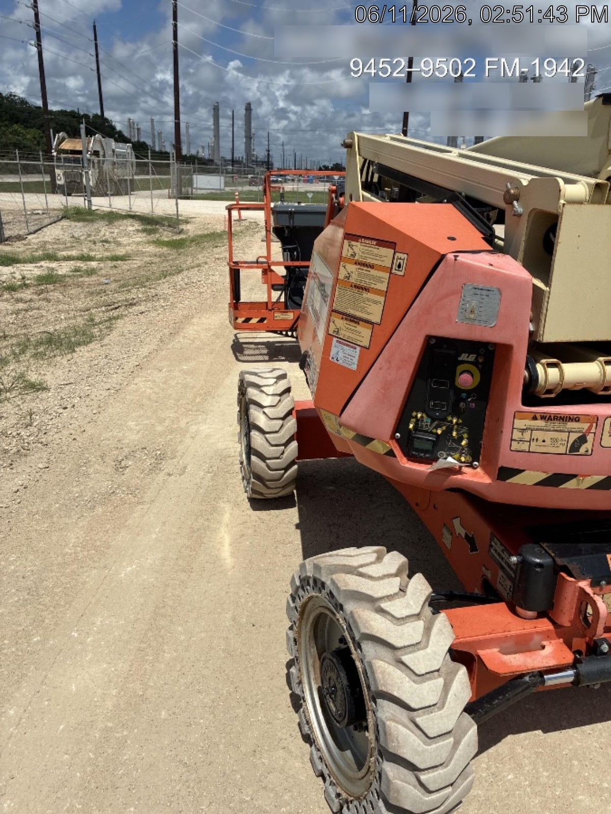 2021 JLG 340AJ