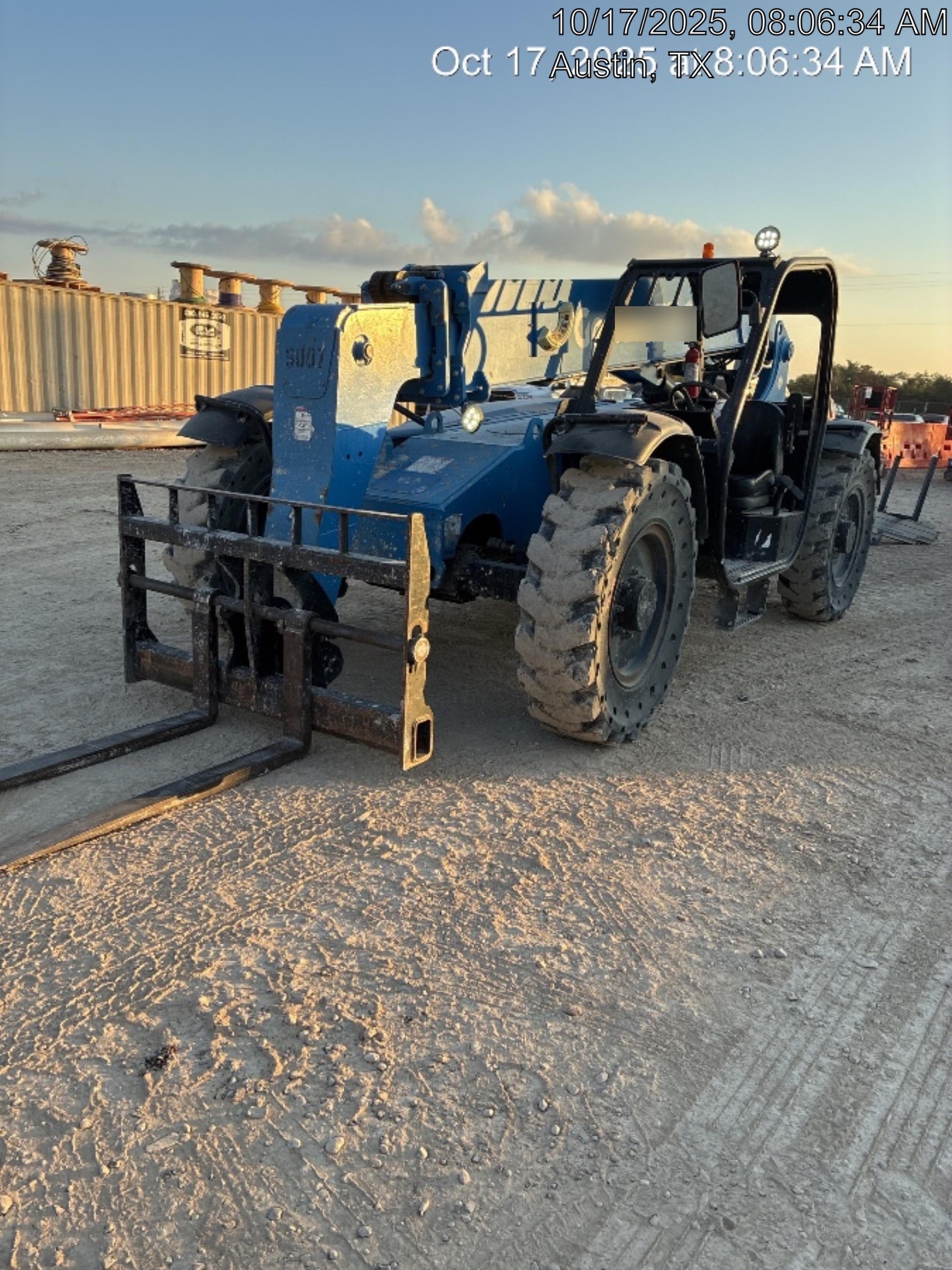2017 Genie GTH-636 Genie GTH636, Solid RT Tires, T4F, worklights (LED, rear), Open ROPS